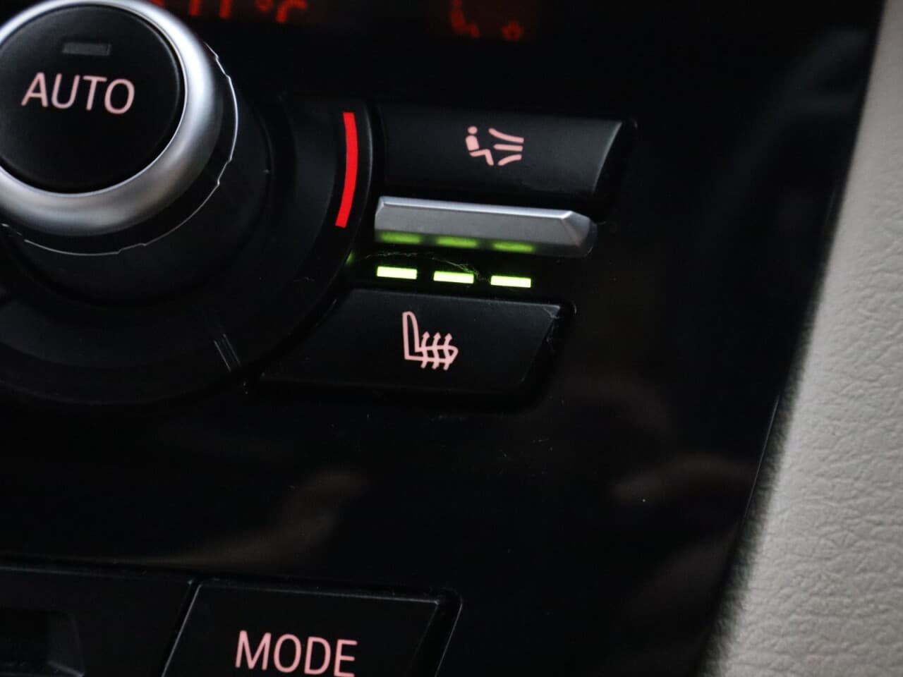 BMW X6 3.0 40d M Sport — image 29