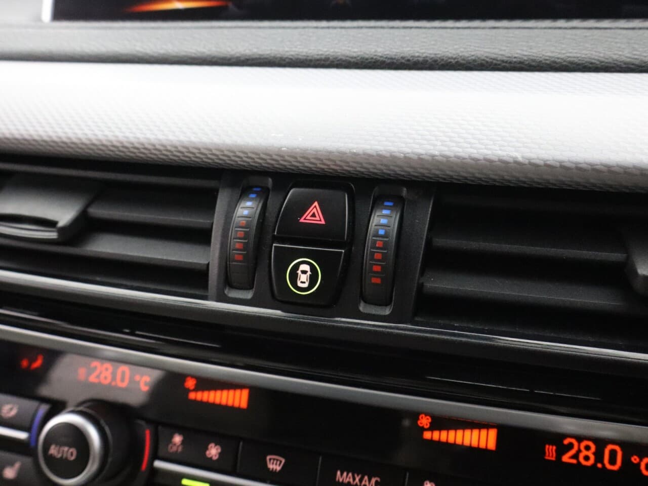 BMW X6 3.0 40d M Sport — image 30