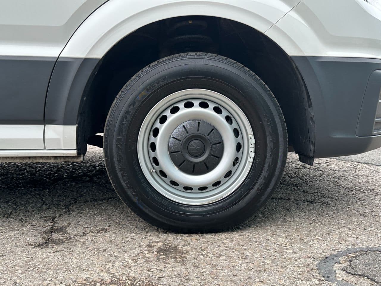 Volkswagen Crafter 2.0 TDI CR35 Commerce Plus — image 16
