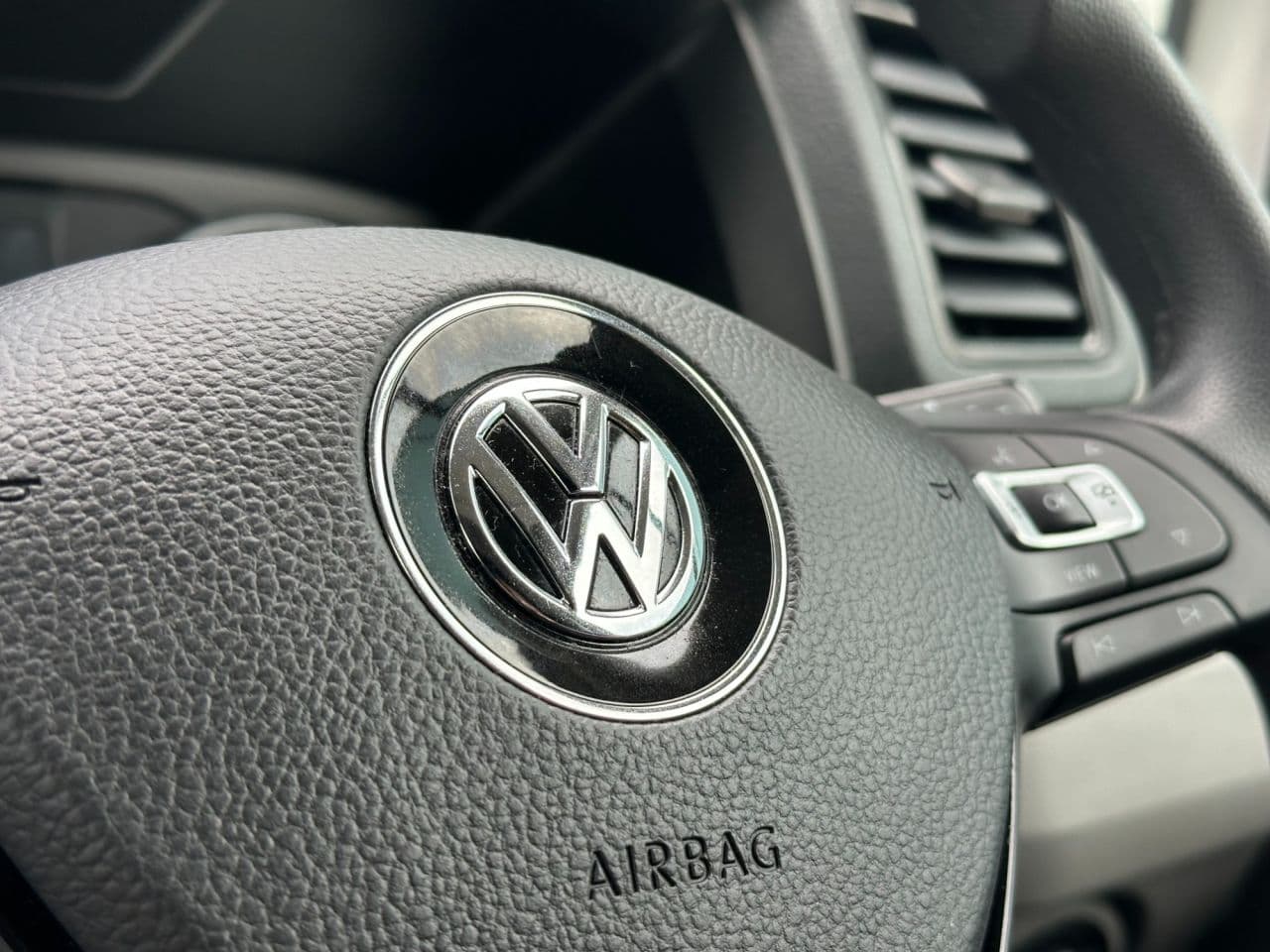 Volkswagen Crafter 2.0 TDI CR35 Commerce Plus — image 36