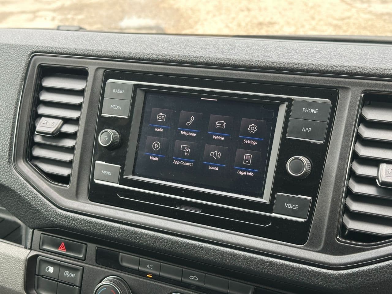 Volkswagen Crafter 2.0 TDI CR35 Commerce Plus — image 46