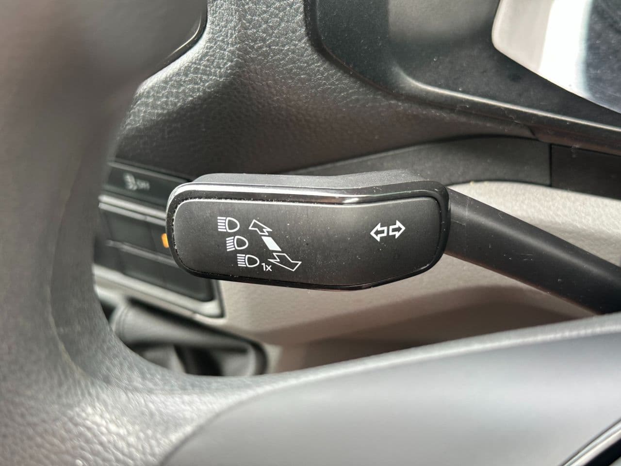 Volkswagen Crafter 2.0 TDI CR35 Commerce Plus — image 48