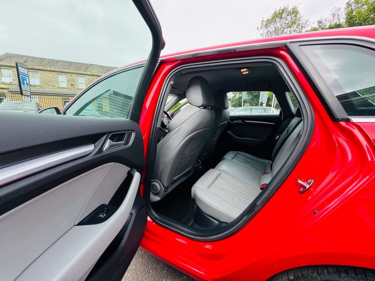 Audi A3 1.5 TFSI CoD 35 Sport Sportback — image 18