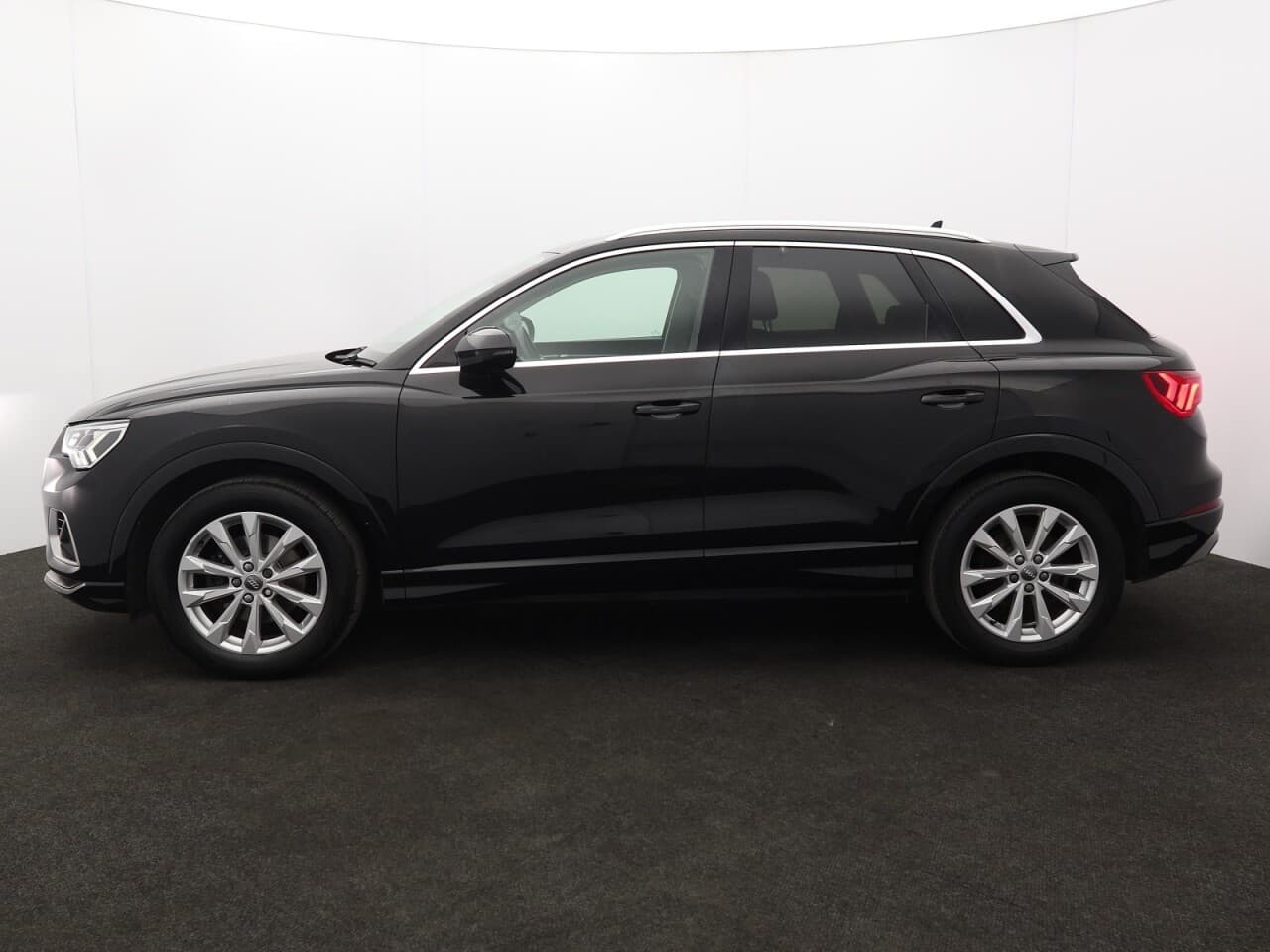 Audi Q3 1.5 TFSI CoD 35 Sport — image 6