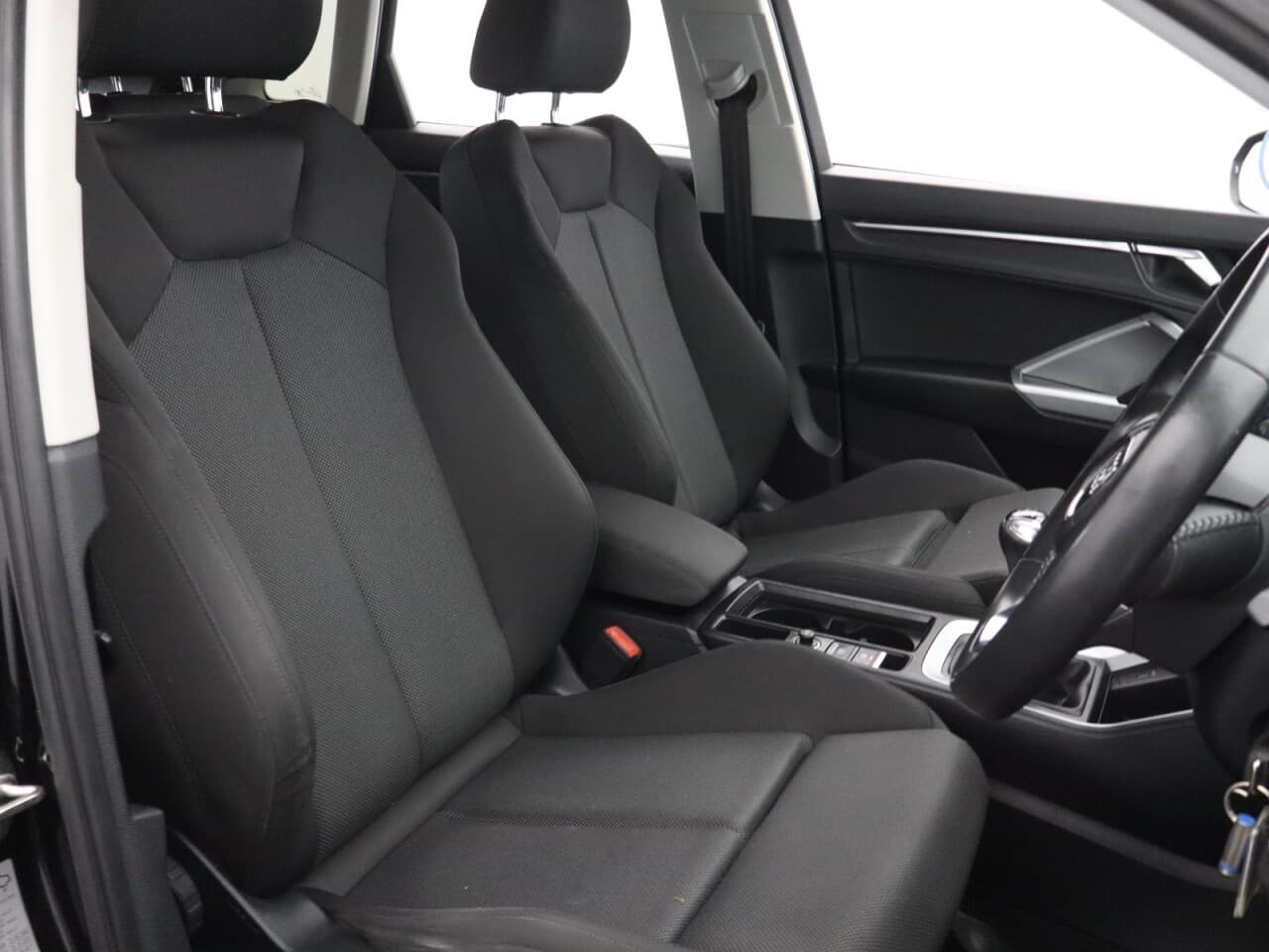 Audi Q3 1.5 TFSI CoD 35 Sport — image 15