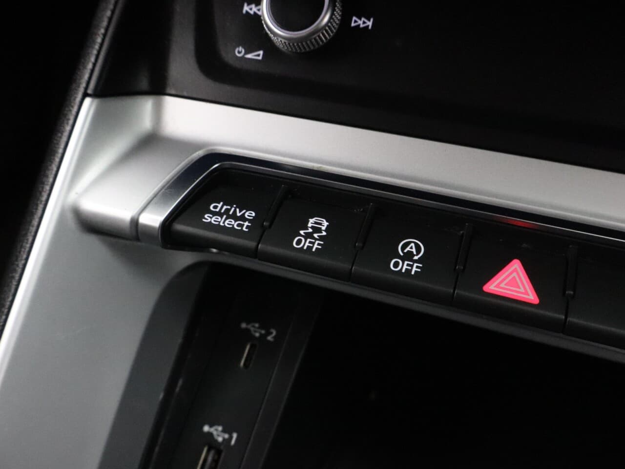 Audi Q3 1.5 TFSI CoD 35 Sport — image 29
