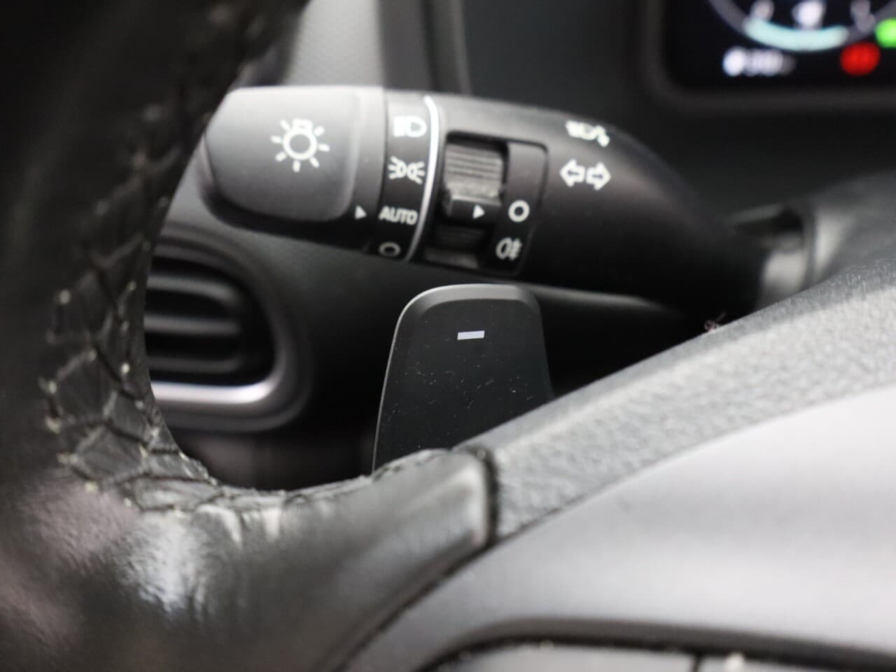 Hyundai Accent 1.6 GDi Hybrid SE Connect — image 35