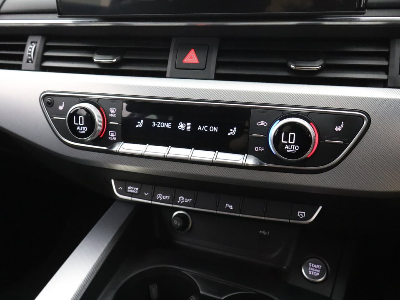 Audi A4 Avant 2.0 TFSI 35 Technik — image 28