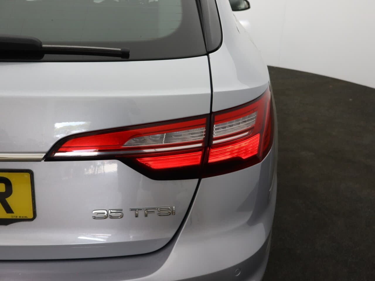 Audi A4 Avant 2.0 TFSI 35 Technik — image 56
