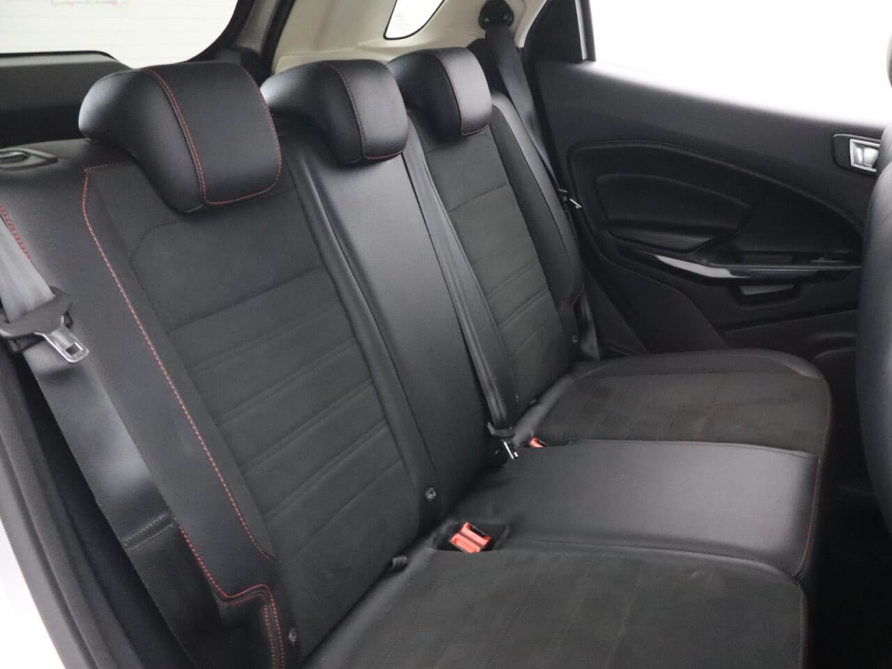 Ford Ecosport 1.5 EcoBlue ST-Line — image 40