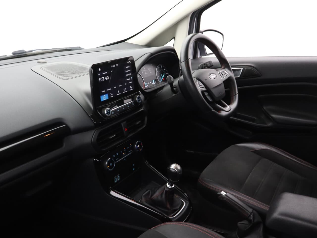 Ford Ecosport 1.5 EcoBlue ST-Line — image 38
