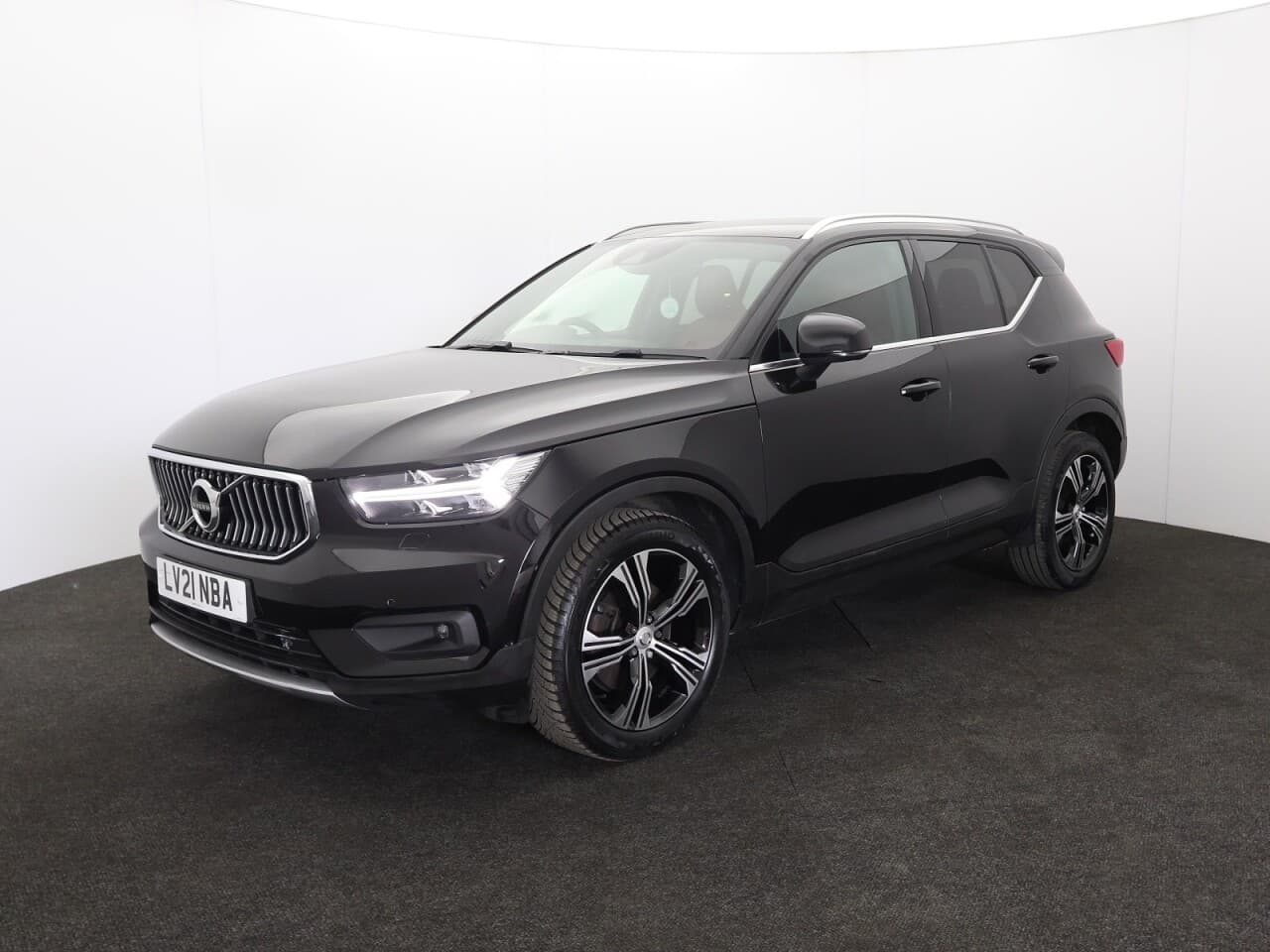 Volvo XC40 2.0 B4 MHEV Inscription Pro — image 5