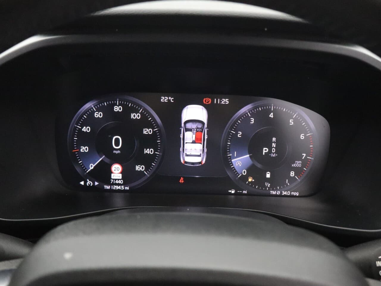 Volvo XC40 2.0 B4 MHEV Inscription Pro — image 21