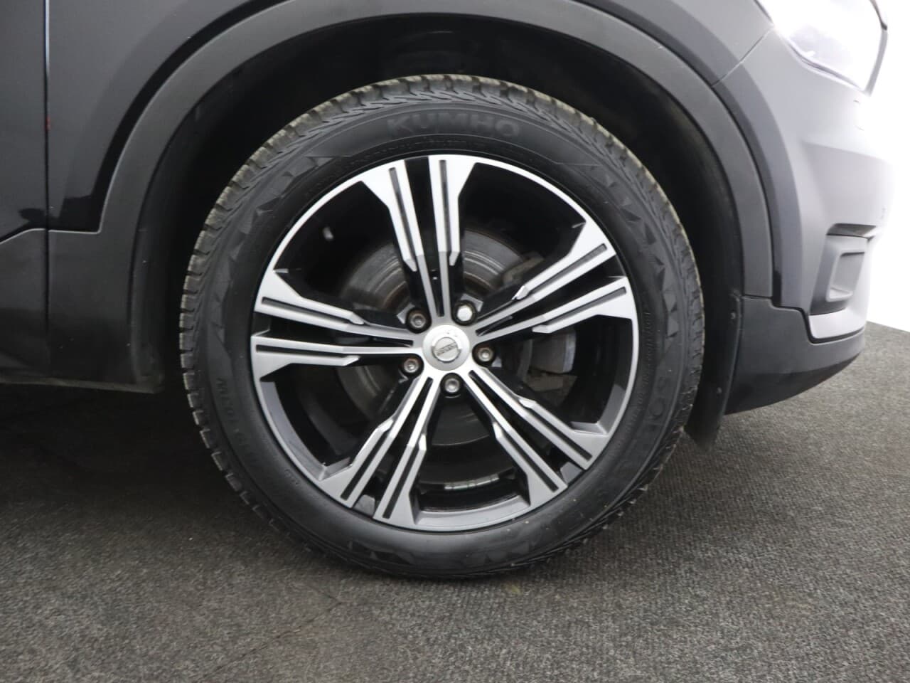 Volvo XC40 2.0 B4 MHEV Inscription Pro — image 53