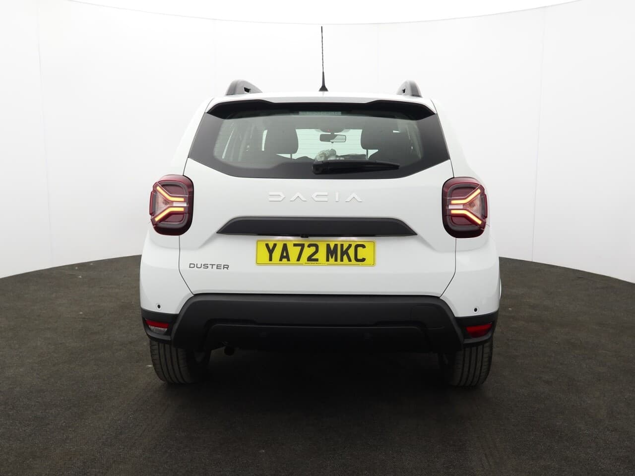 Dacia Duster 1.0 TCe Expression — image 9