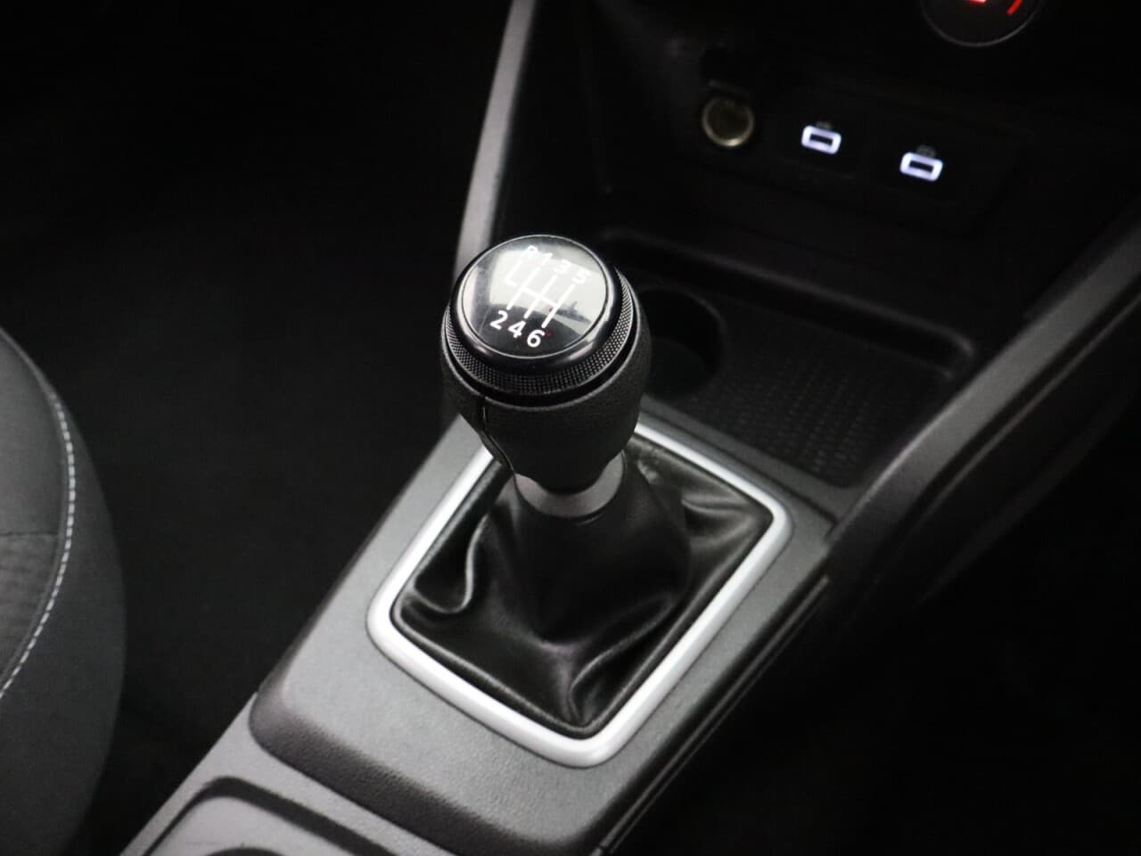 Dacia Duster 1.0 TCe Expression — image 22