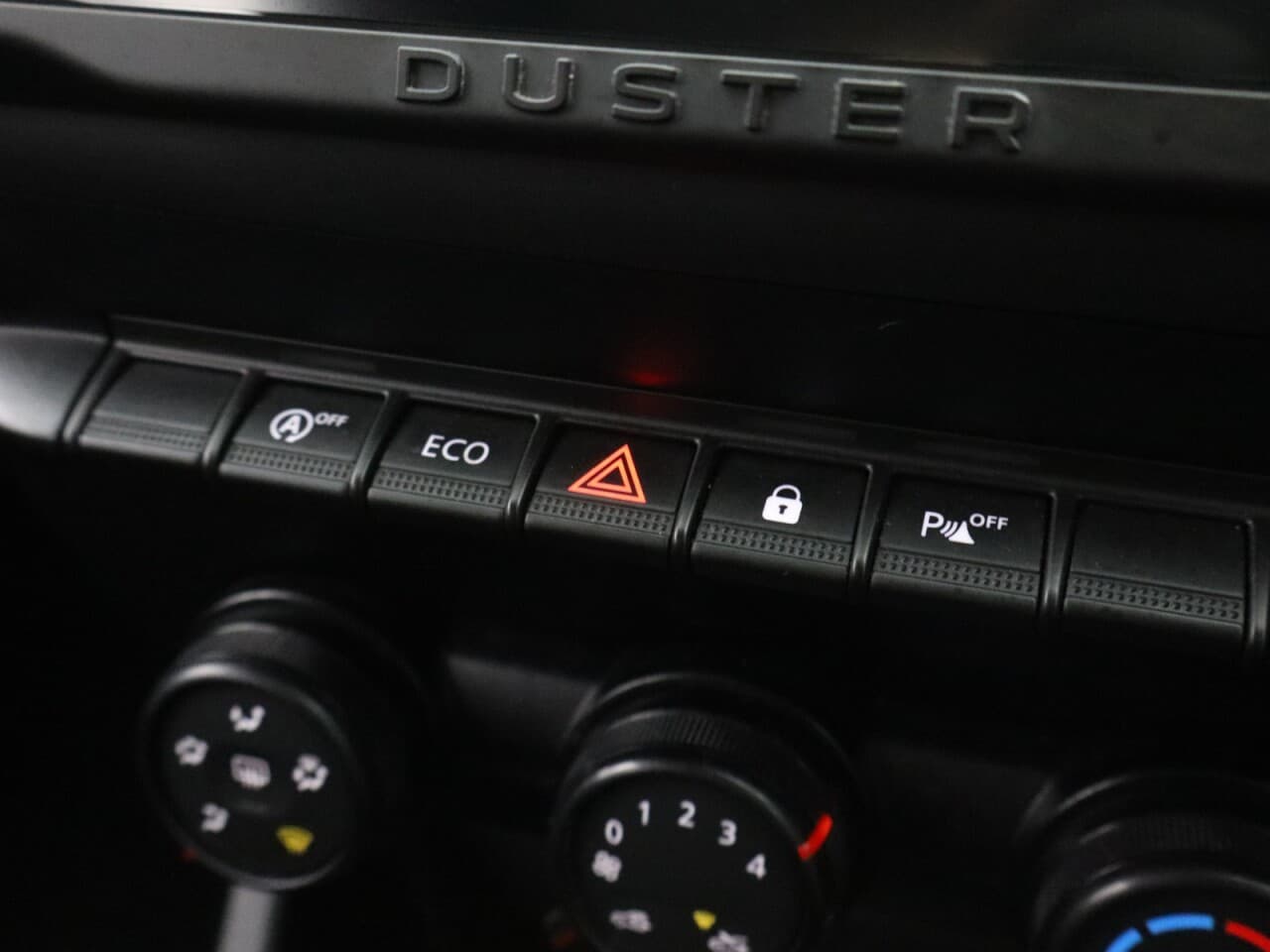 Dacia Duster 1.0 TCe Expression — image 28