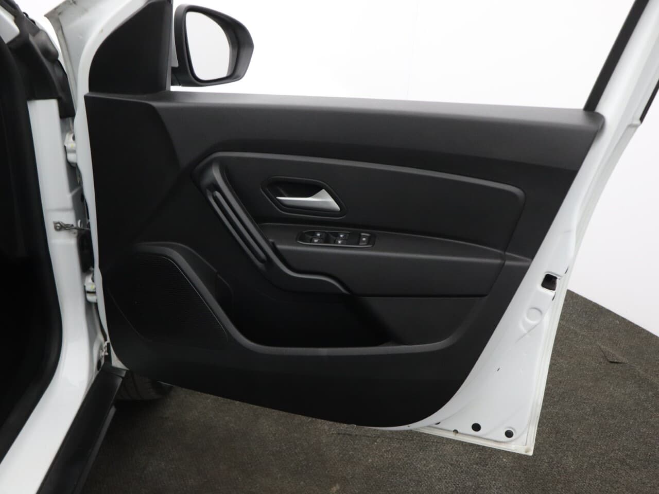 Dacia Duster 1.0 TCe Expression — image 42
