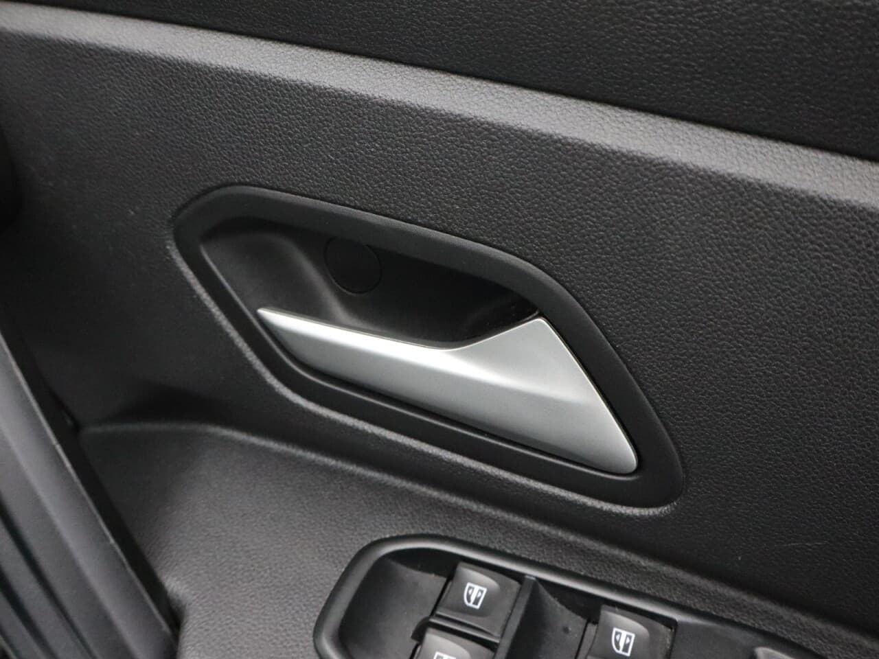 Dacia Duster 1.0 TCe Expression — image 44