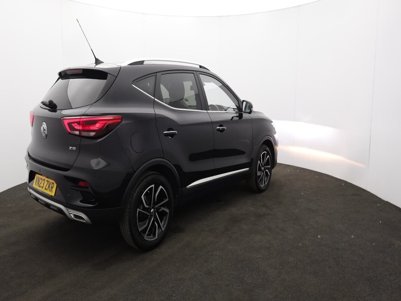 MG MG Zs 1.0 T-GDI Exclusive — image 10