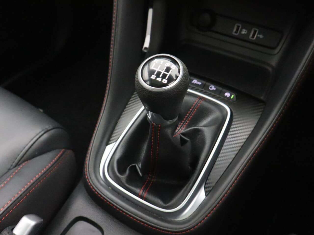MG MG Zs 1.0 T-GDI Exclusive — image 23