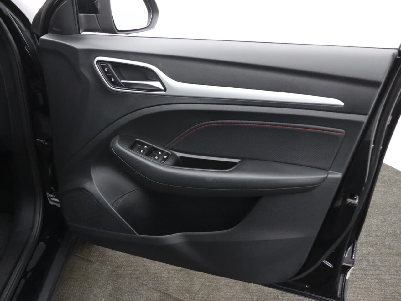 MG MG Zs 1.0 T-GDI Exclusive — image 45