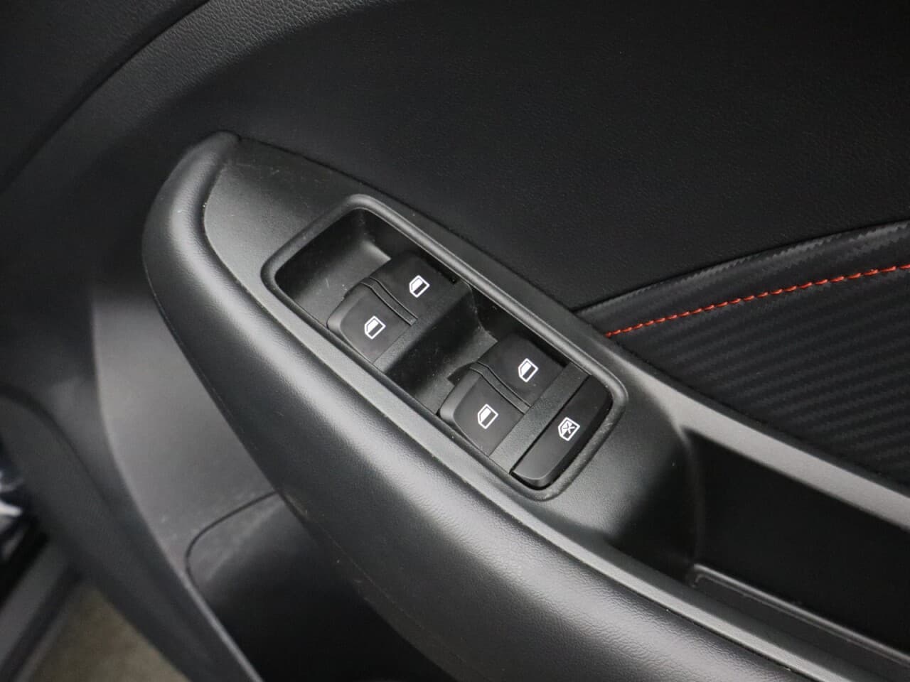 MG MG Zs 1.0 T-GDI Exclusive — image 46