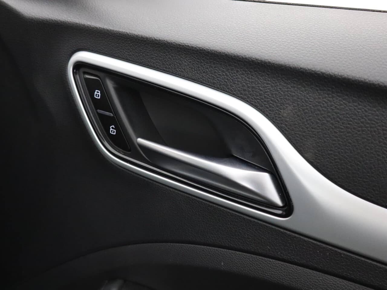 MG MG Zs 1.0 T-GDI Exclusive — image 47