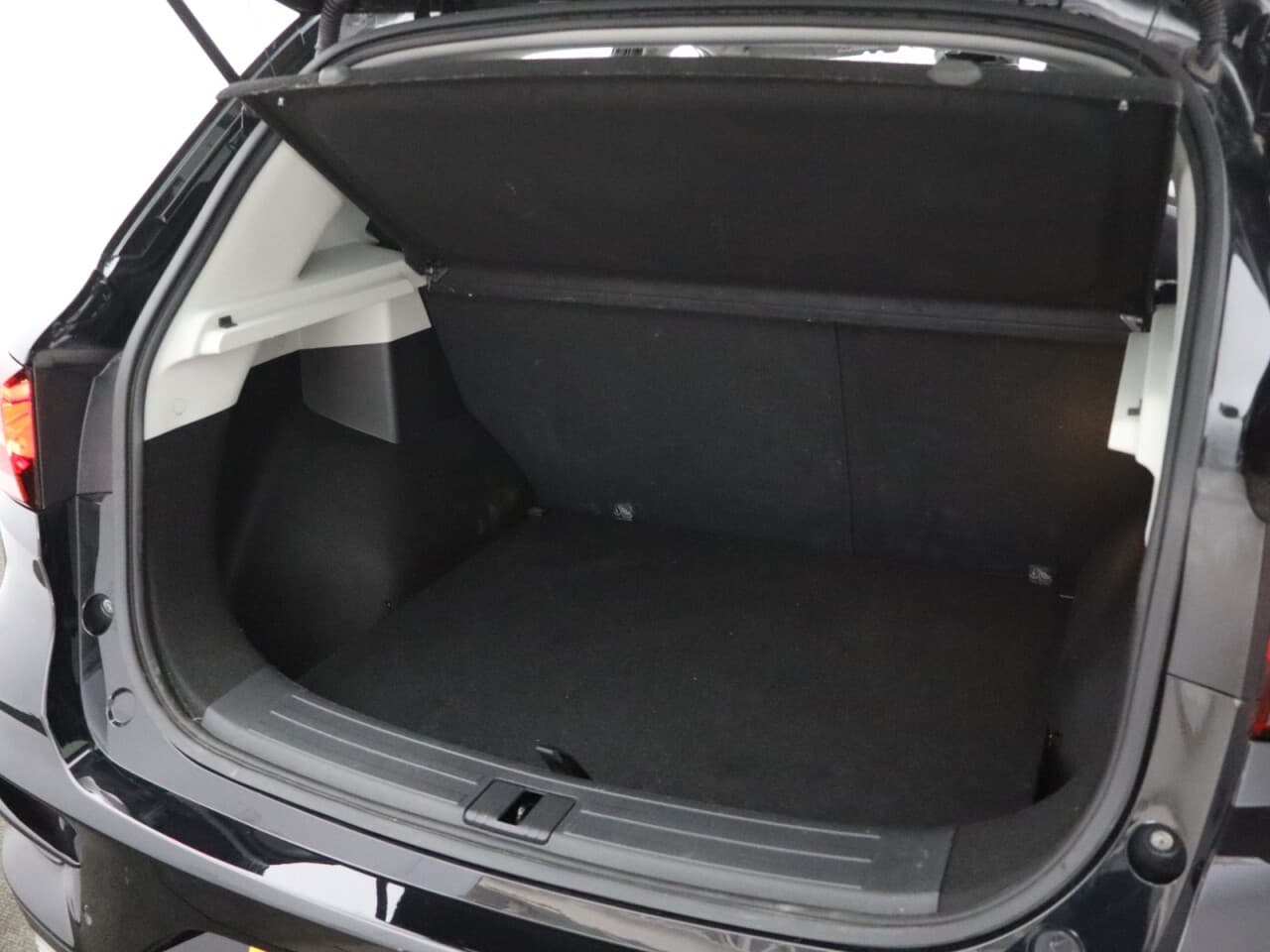 MG MG Zs 1.0 T-GDI Exclusive — image 44