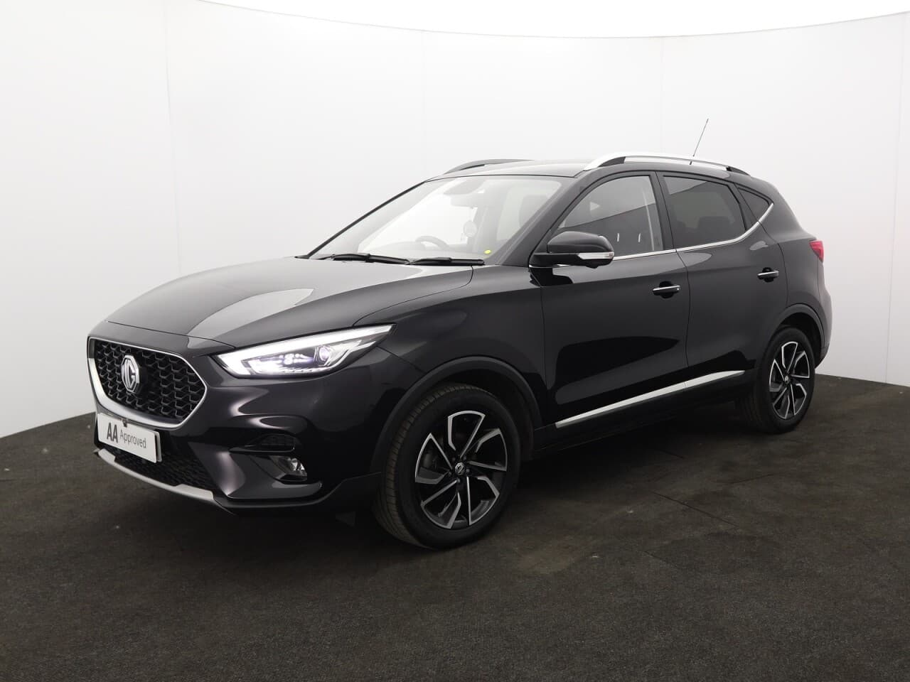 MG MG Zs 1.0 T-GDI Exclusive — image 2