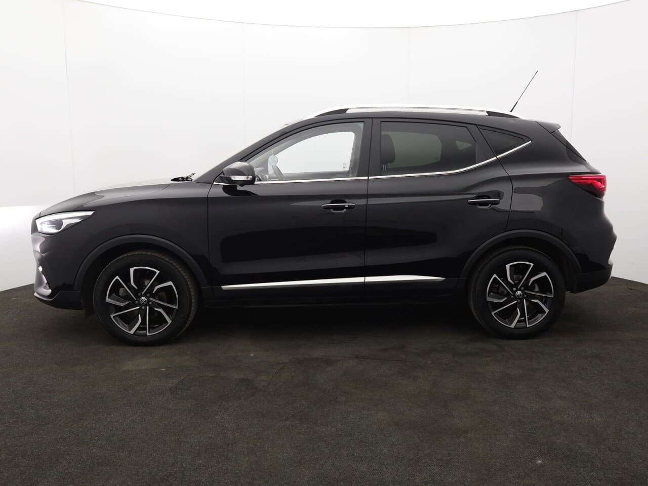 MG MG Zs 1.0 T-GDI Exclusive — image 8