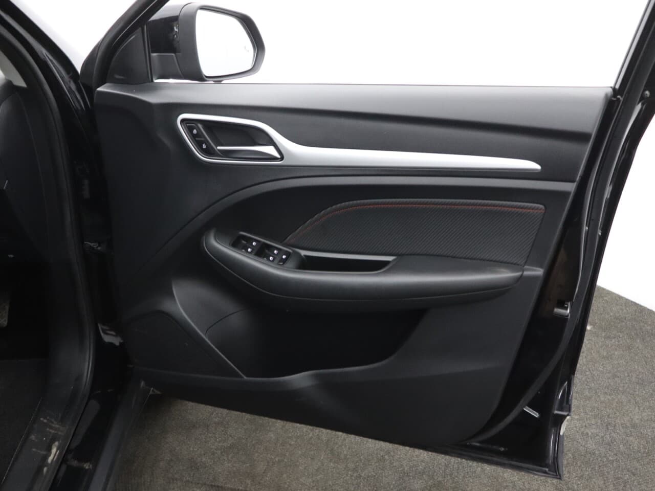MG MG Zs 1.0 T-GDI Exclusive — image 39