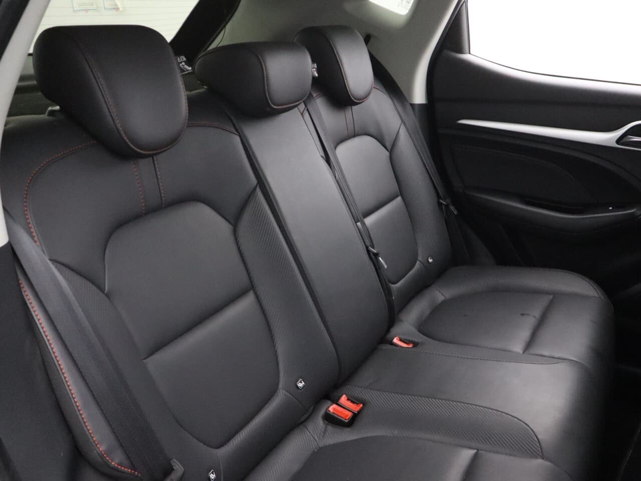 MG MG Zs 1.0 T-GDI Exclusive — image 36