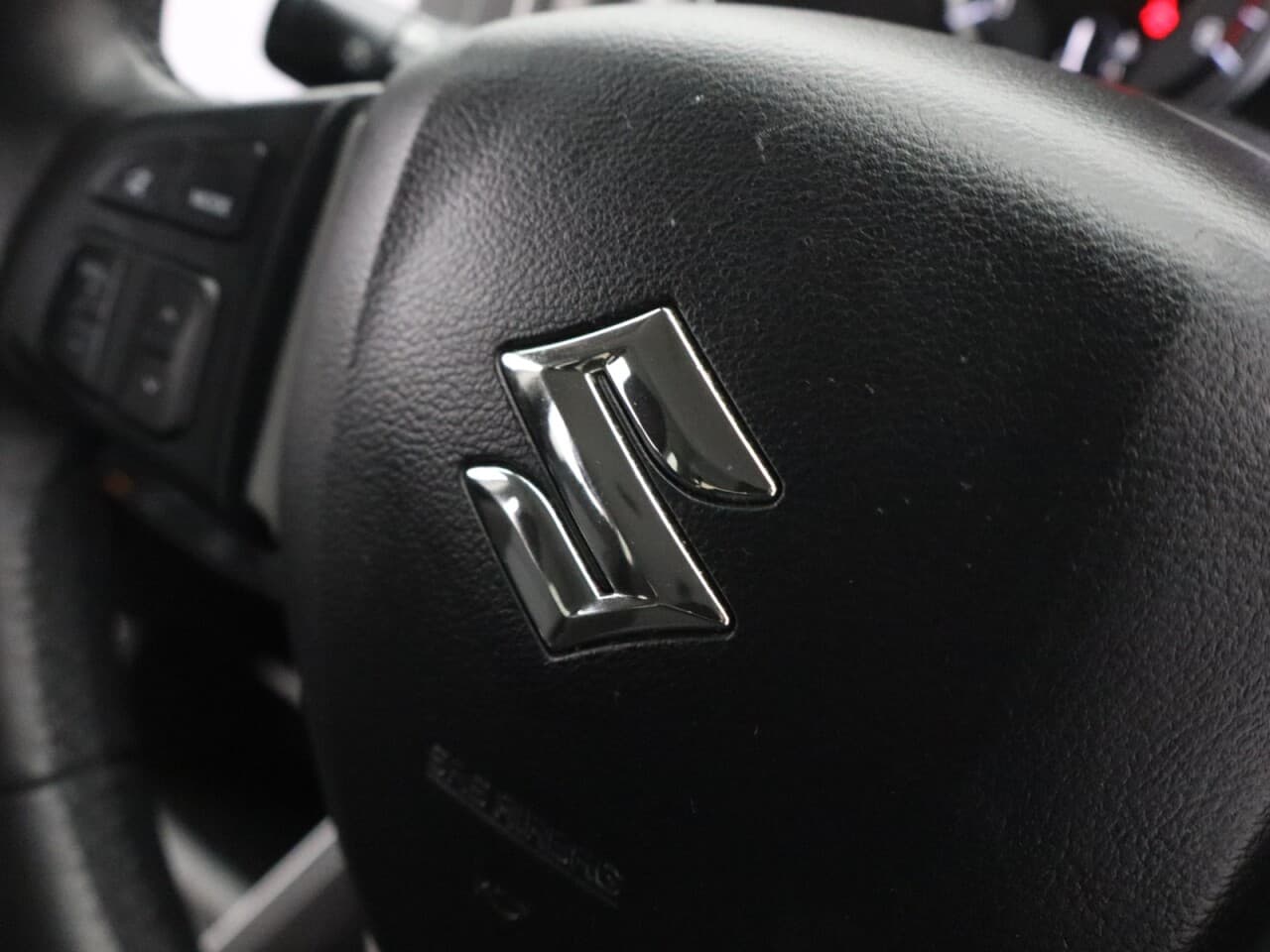 Suzuki Vitara 1.4 Boosterjet MHEV SZ-T — image 17