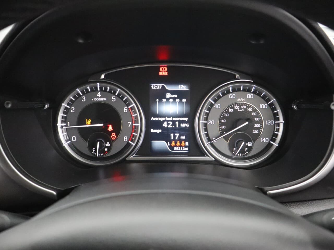 Suzuki Vitara 1.4 Boosterjet MHEV SZ-T — image 22