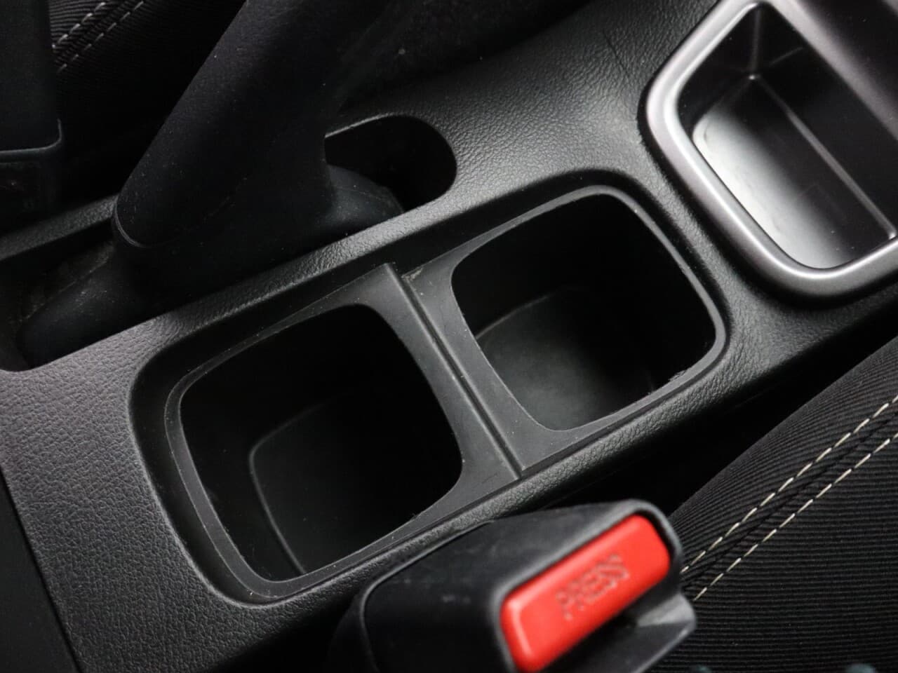 Suzuki Vitara 1.4 Boosterjet MHEV SZ-T — image 27