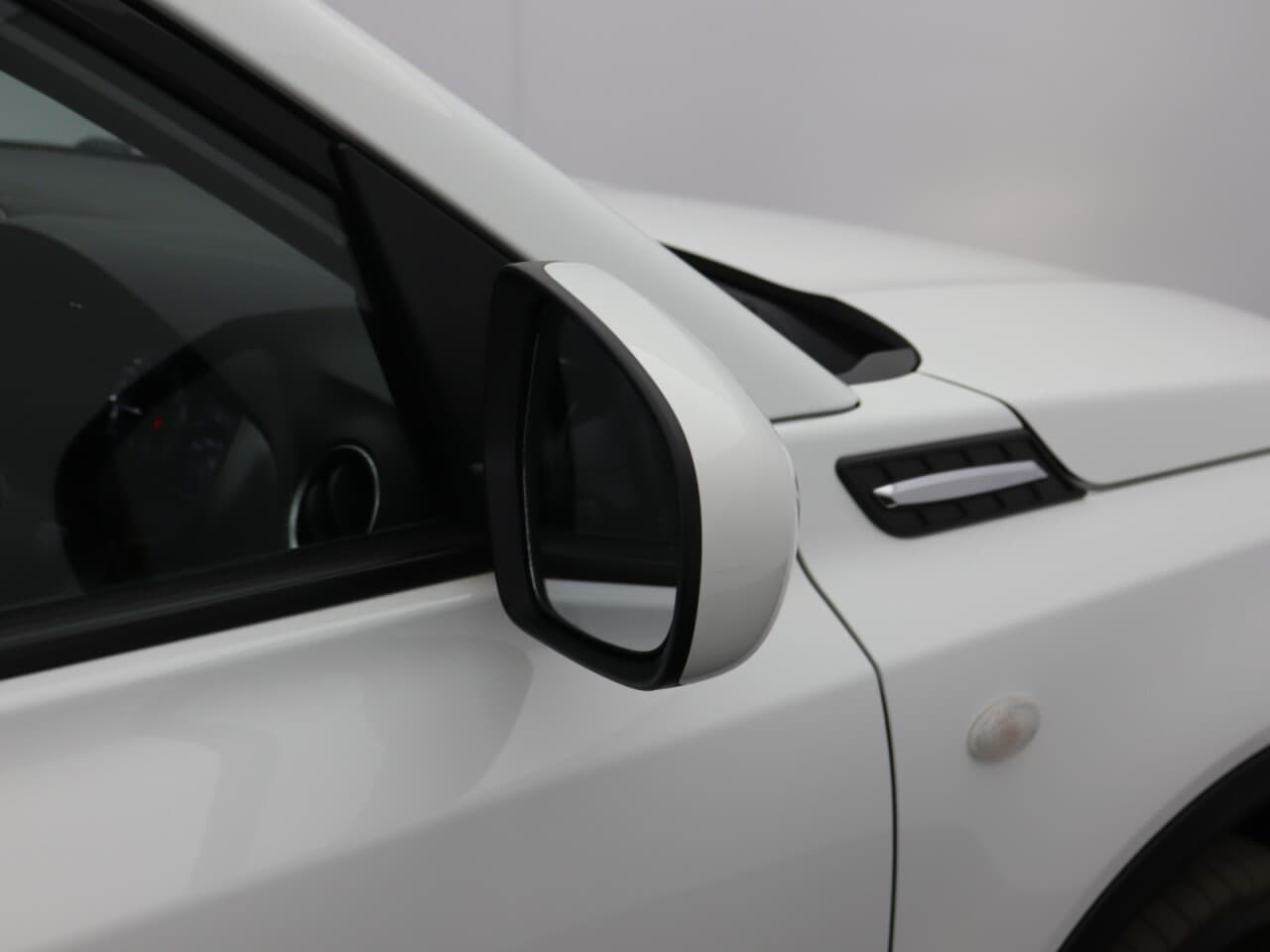 Suzuki Vitara 1.4 Boosterjet MHEV SZ-T — image 48