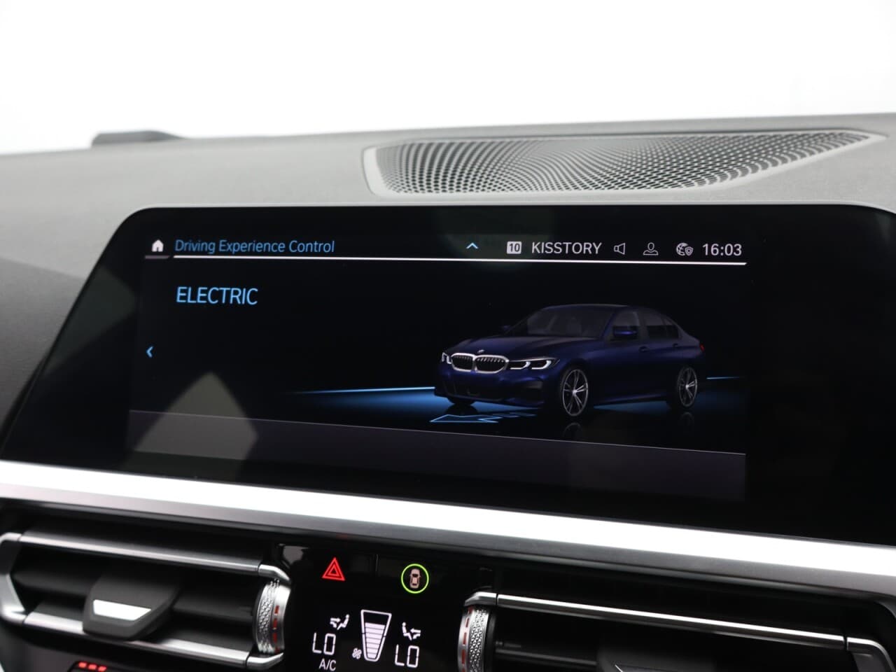 BMW 3 Series 2.0 330e 12kWh M Sport Pro Edition — image 38