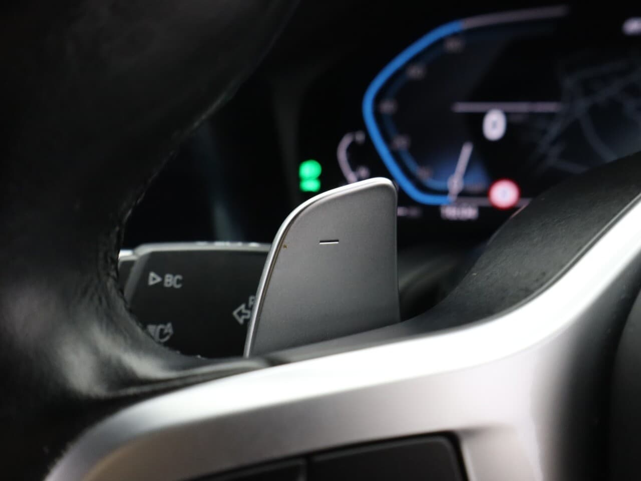 BMW 3 Series 2.0 330e 12kWh M Sport Pro Edition — image 42