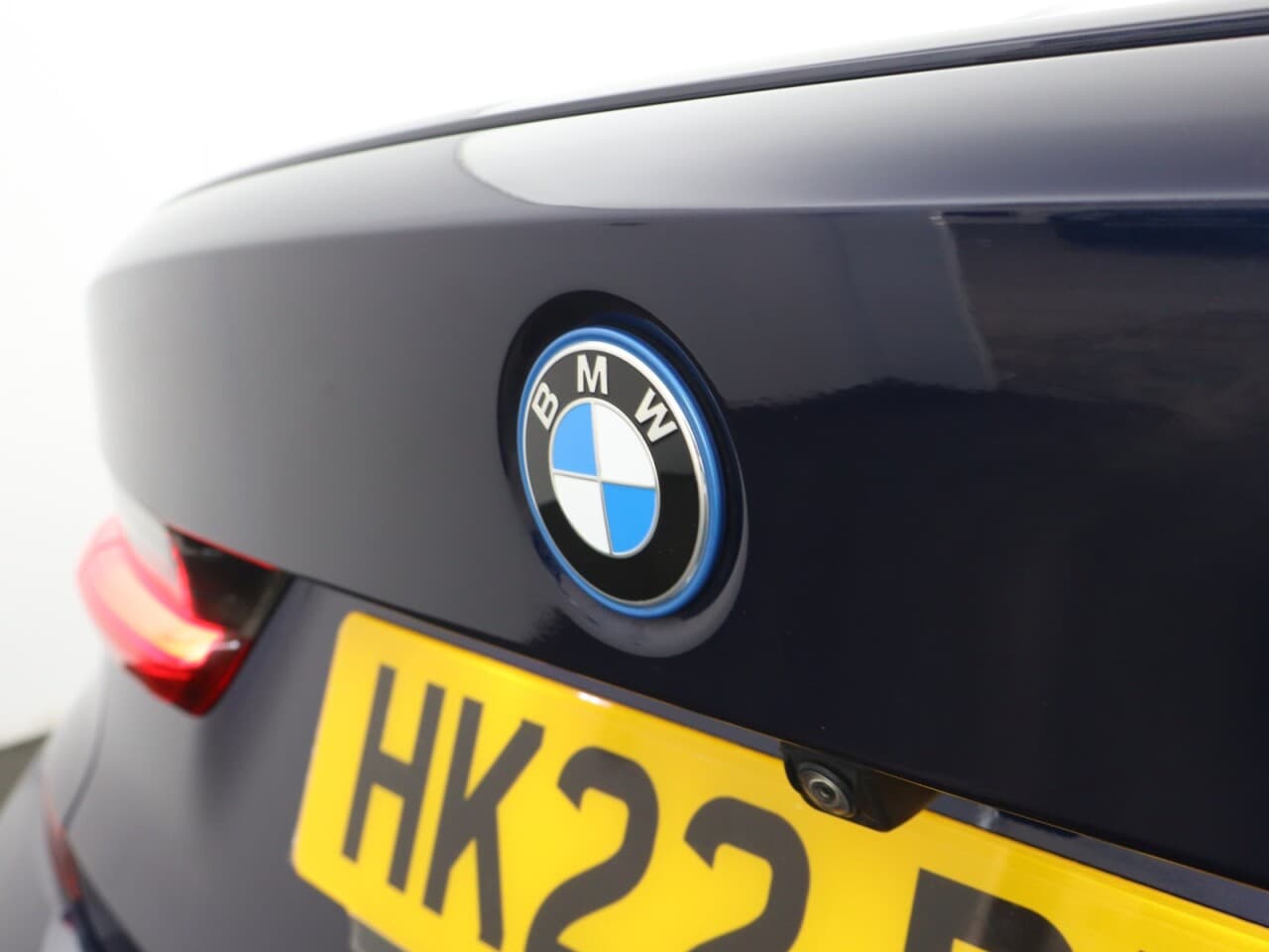 BMW 3 Series 2.0 330e 12kWh M Sport Pro Edition — image 63