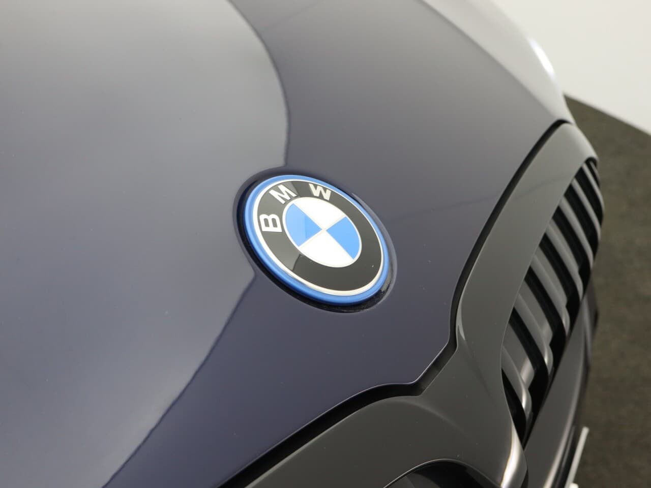 BMW 3 Series 2.0 330e 12kWh M Sport Pro Edition — image 67