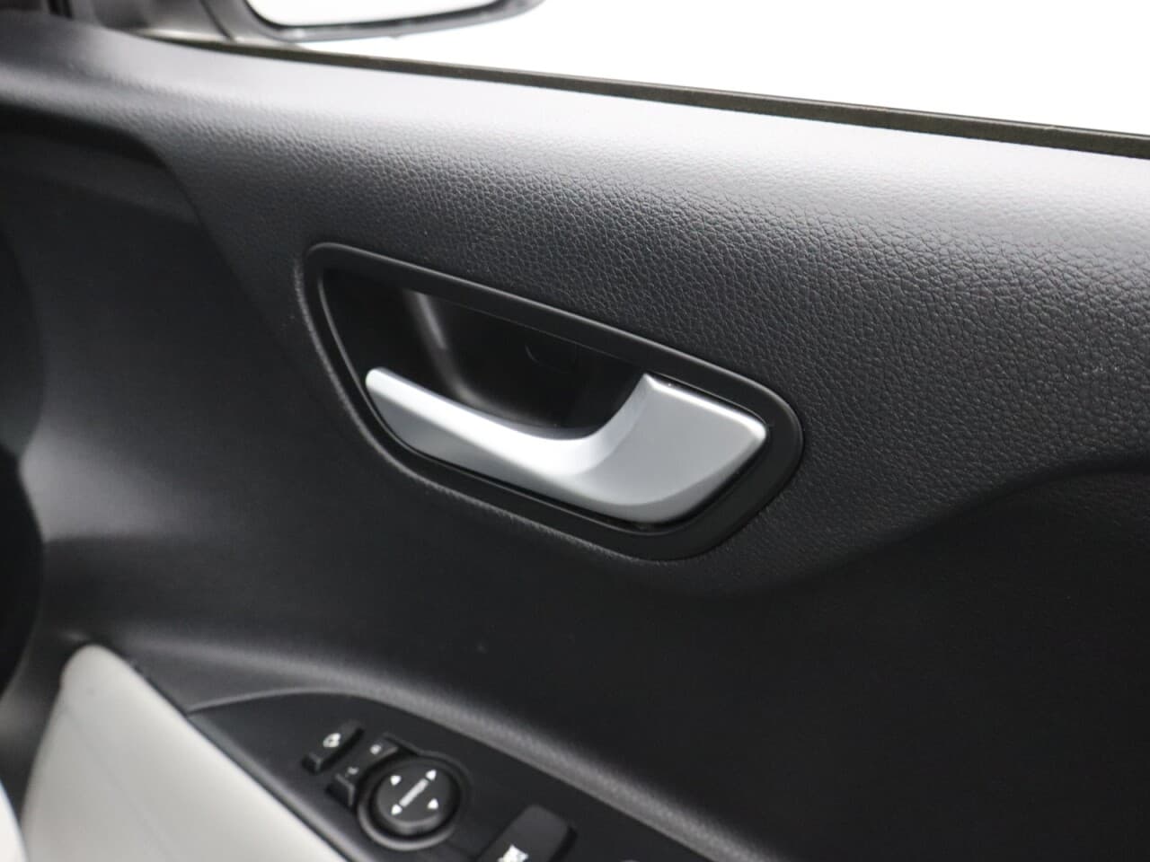 Kia Stonic 1.0 T-GDi 4 — image 46
