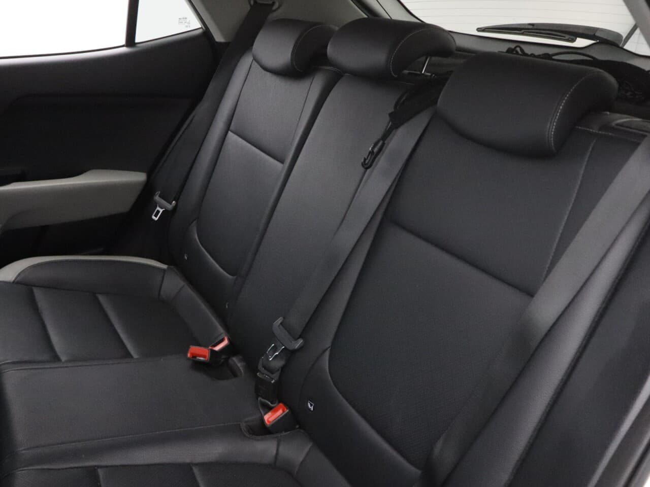 Kia Stonic 1.0 T-GDi 4 — image 42