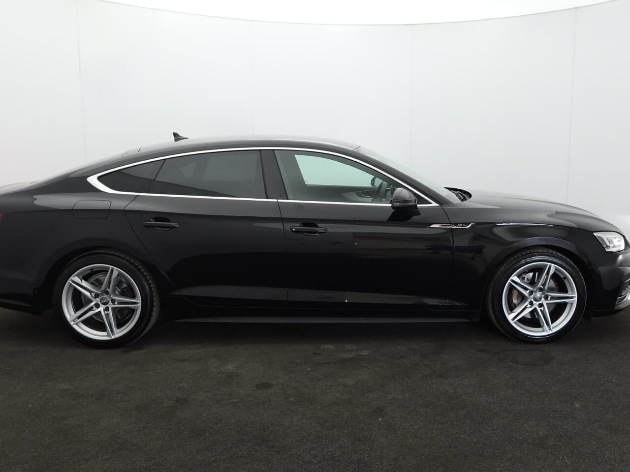 Audi A5 2.0 TDI S line Sportback — image 11