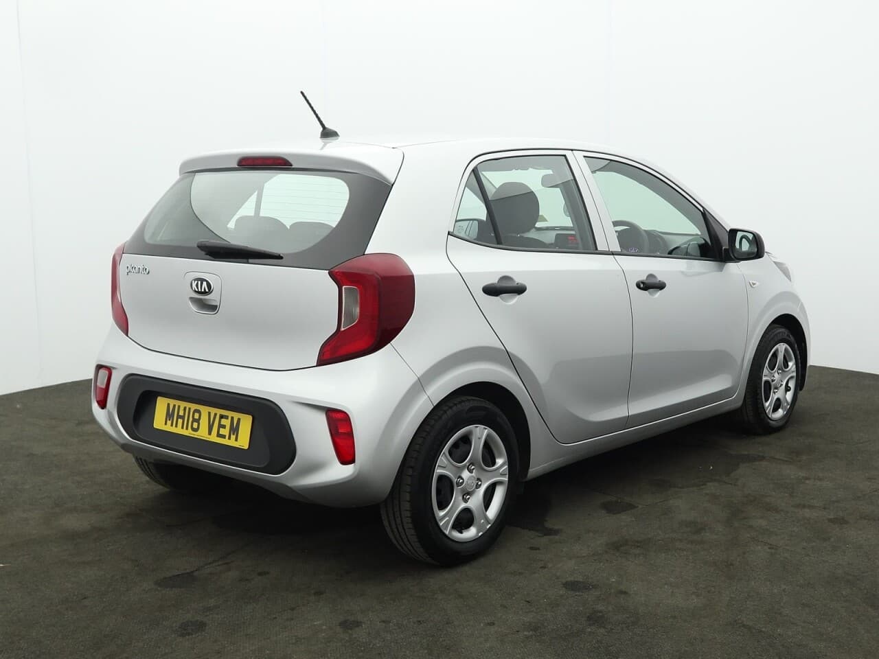 Kia Picanto 1.0 1 — image 10