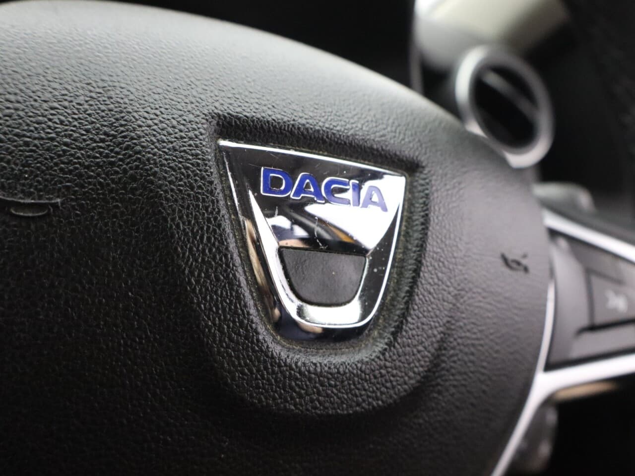 Dacia Duster 1.0 TCe Prestige — image 20