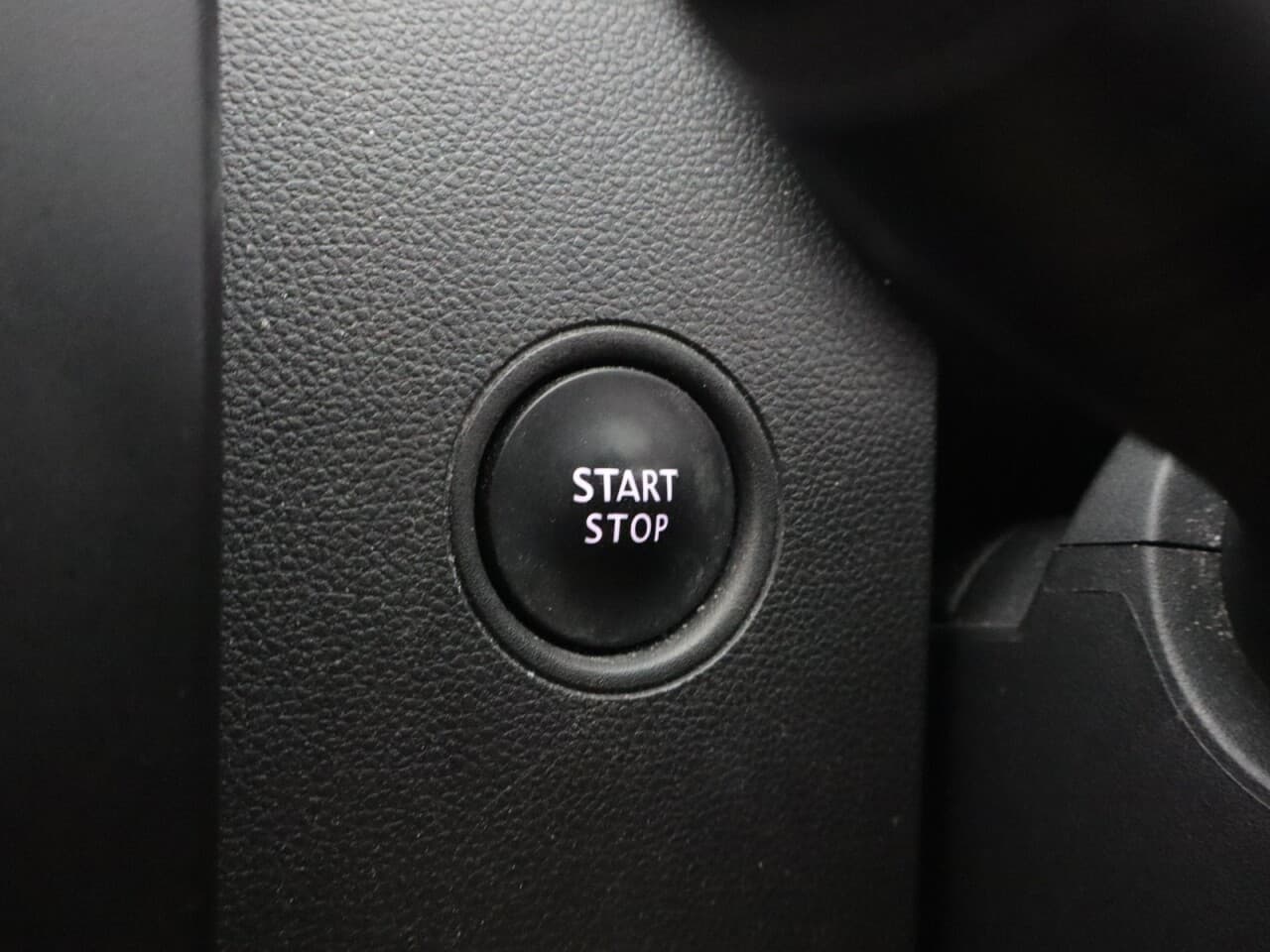 Dacia Duster 1.0 TCe Prestige — image 32