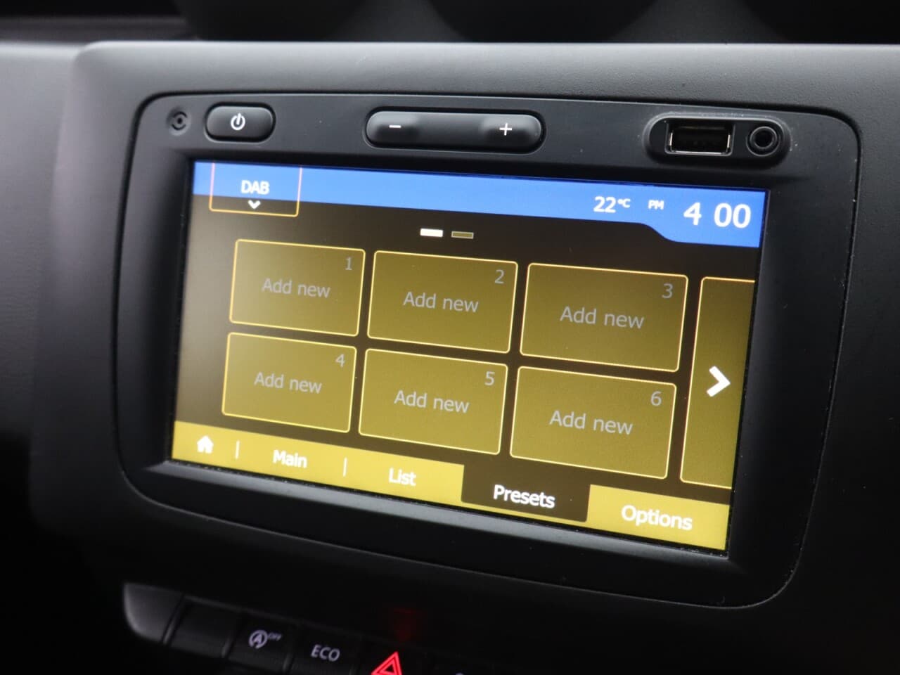 Dacia Duster 1.0 TCe Prestige — image 33