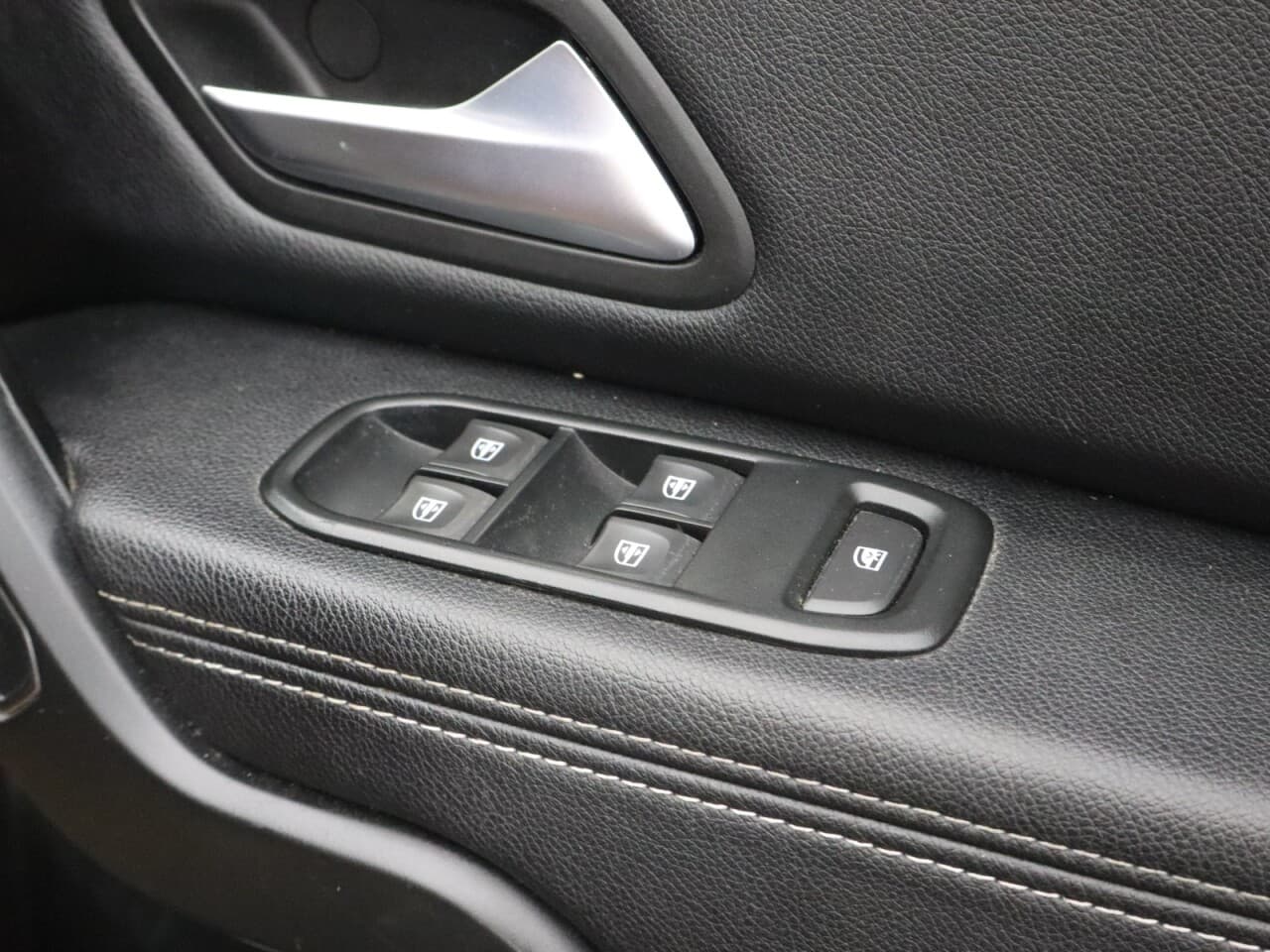 Dacia Duster 1.0 TCe Prestige — image 45