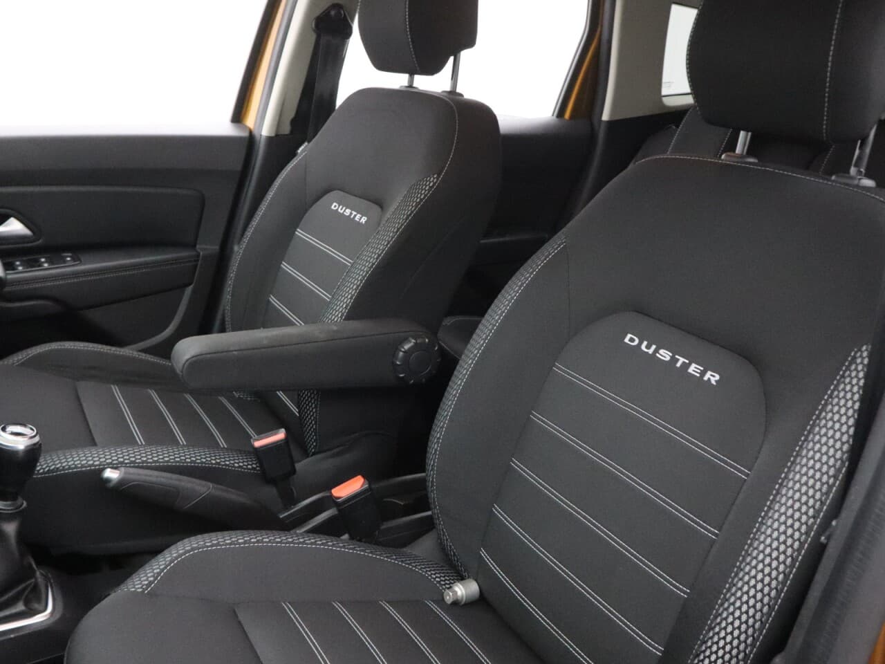 Dacia Duster 1.0 TCe Prestige — image 40